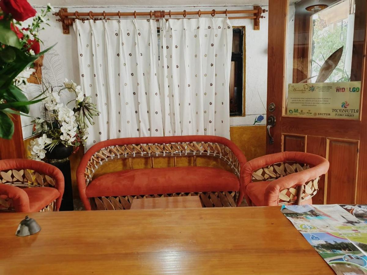 Hotel La Herradura เตโกซาอุตลา ภายนอก รูปภาพ